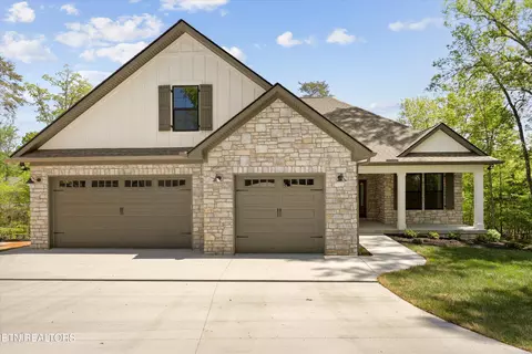 405 Elohi Pl, Loudon, TN 37774
