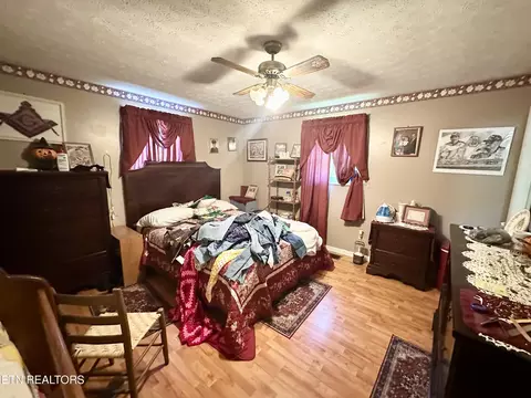 Bedroom - 243 Goat Town Rd, Ewing, VA 24248 photo 3 of 3