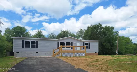 108 County Road 621, Etowah, TN 37331