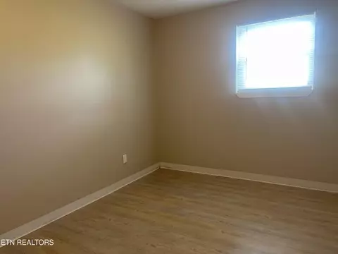 Bedroom - 295 Forge Ridge Rd, Harrogate, TN 37752 photo 4 of 4