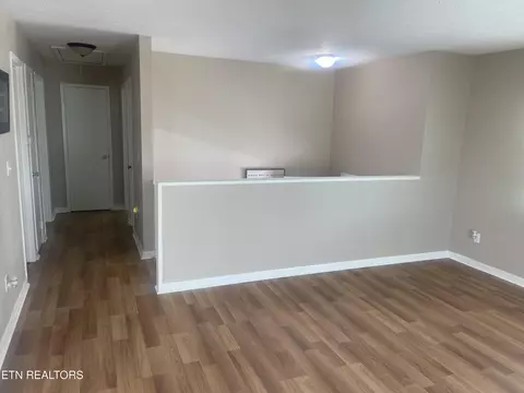 Entry Way - 295 Forge Ridge Rd, Harrogate, TN 37752 photo 2 of 4