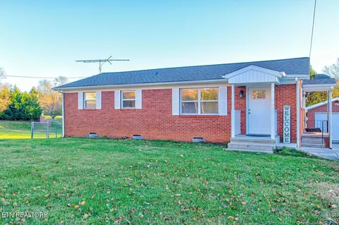 707 W King St, Jefferson City, TN 37760