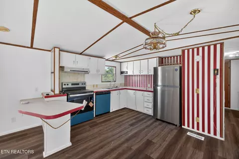 1086 O D Rogers Rd, Baxter, TN 38544 photo 9