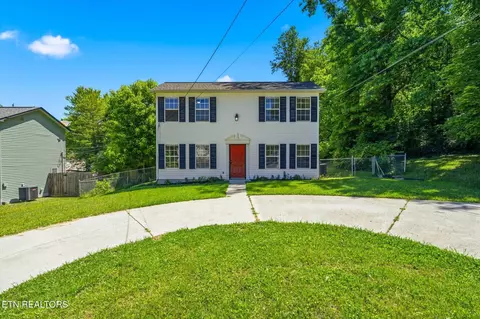 4040 Acorn Dr, Knoxville, TN 37918