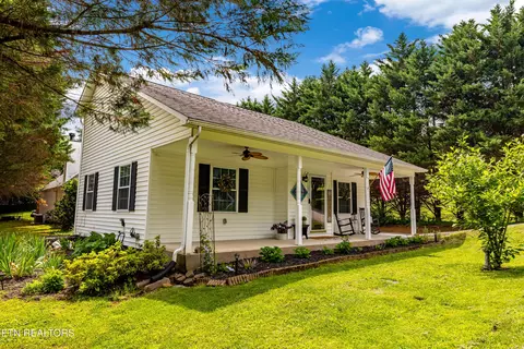 413 Sandy Springs Rd, Maryville, TN 37803