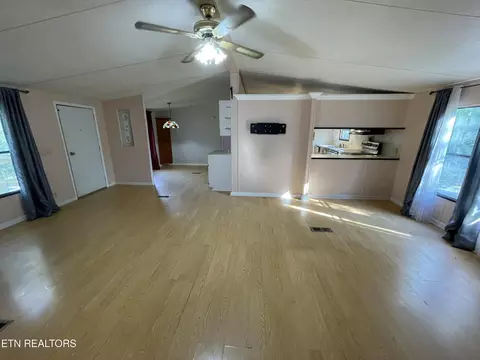 Living - 110 3rd St, Corryton, TN 37721 photo 5 of 5