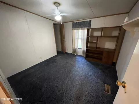 Bedroom - 110 3rd St, Corryton, TN 37721 photo 3 of 3