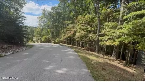 44 Brummel Ln, Crossville, TN 38558