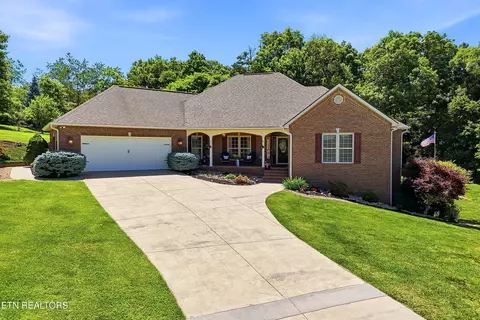 799 Constitution Dr, Jefferson City, TN 37760