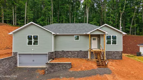 378 Signet Ln, Maynardville, TN 37807