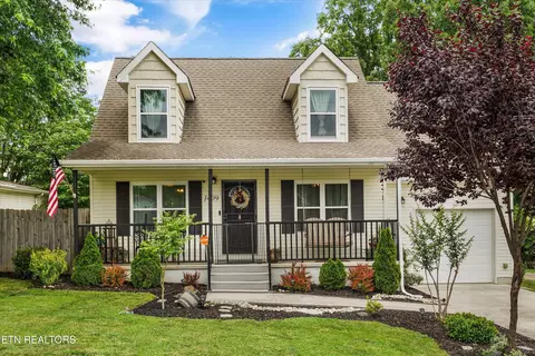 1409 Monroe Ave, Maryville, TN 37804