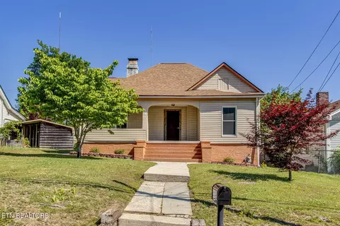 615 Banks Ave, Knoxville, TN 37917