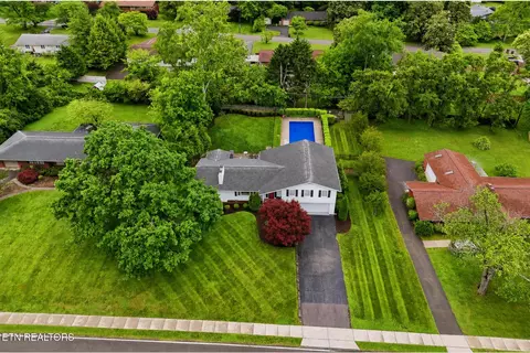 7009 Sheffield Dr, Knoxville, TN 37909
