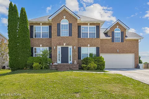 5136 Horsestall Dr, Knoxville, TN 37918