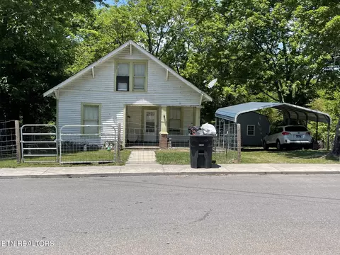 1118 Georgia Ave, Athens, TN 37303
