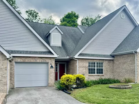 3319 Laurel View Rd, Knoxville, TN 37917