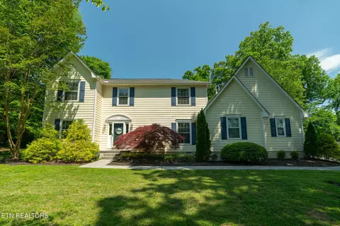 7521 Brittany Dr, Knoxville, TN 37931