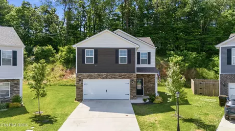 2900 Bogart Ln, Knoxville, TN 37921
