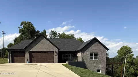 454 Lake Vista Dr, Baneberry, TN 37890