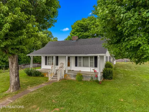 480 Longmire Rd, Rutledge, TN 37861