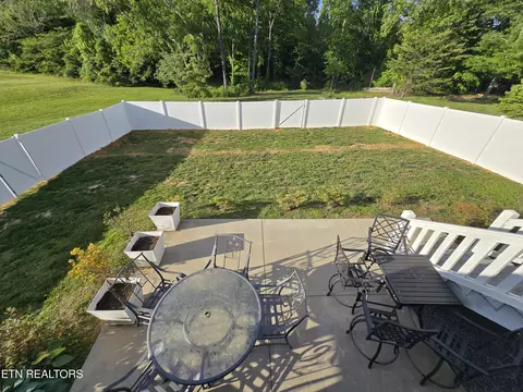 Exterior - 524 Shields Crossing Dr, Bean Station, TN 37708 photo 8 of 17