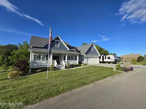 Exterior - 524 Shields Crossing Dr, Bean Station, TN 37708 photo 3 of 17