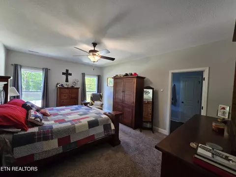Bedroom - 524 Shields Crossing Dr, Bean Station, TN 37708 photo 2 of 4