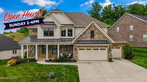 1832 English Ivy Ln, Knoxville, TN 37932