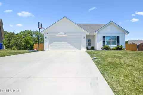 1257 Cole Dr, Talbott, TN 37877