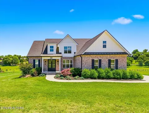 5312 Rodeo Ridge Ln, Seymour, TN 37865