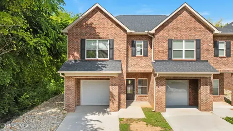 1336 Gatewood Ln, Knoxville, TN 37919