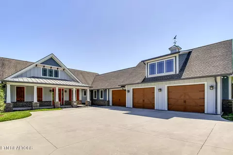 917 Emory Church Rd, Knoxville, TN 37922