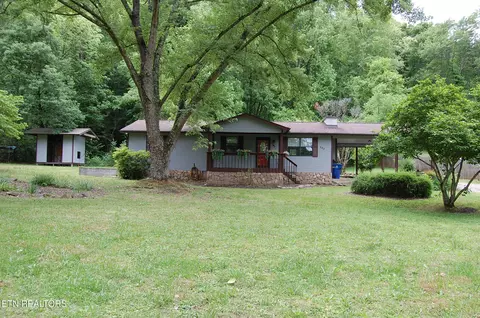 763 Blockhouse Valley Rd, Clinton, TN 37716