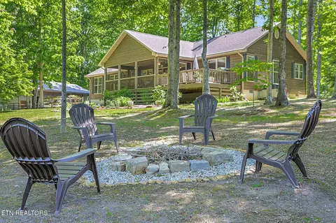 778 Stone Haven Tr, Jamestown, TN 38556