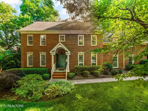 704 El Monte Cir, Knoxville, TN 37922