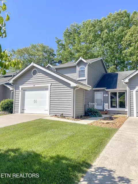 484 Riverbend Dr, Crossville, TN 38555