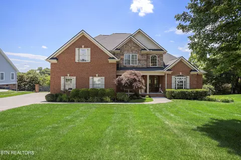 12006 Inglecrest Ln, Knoxville, TN 37934
