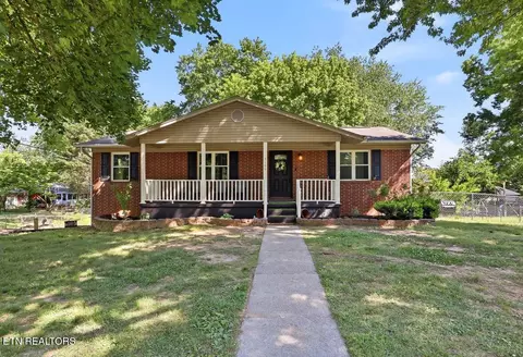 3106 NW Sycamore View Ct, Knoxville, TN 37921