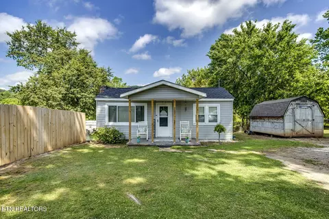 707 Vine Ave, Rockwood, TN 37854