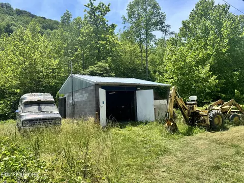Other - 955 Rock Haven Rd, Bean Station, TN 37708 photo 3 of 12