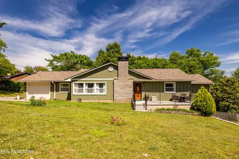 4704 Santala Dr, Knoxville, TN 37909