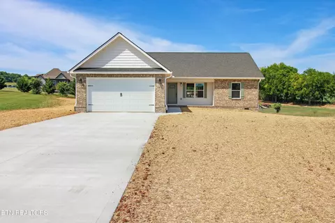 182 Rockwell Blvd, Madisonville, TN 37354