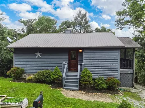 126 Cutter Gap Rd, Townsend, TN 37882