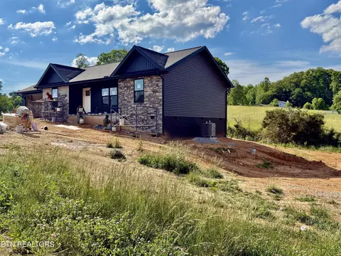120 Milo Cir, Tazewell, TN 37879