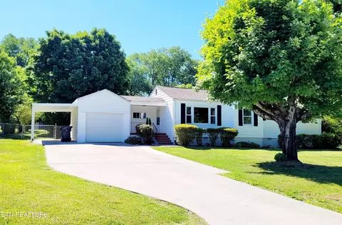 308 Naueda Dr, Knoxville, TN 37912