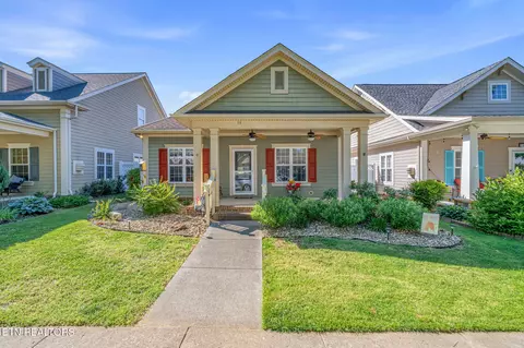 114 Forestberry St, Oak Ridge, TN 37830