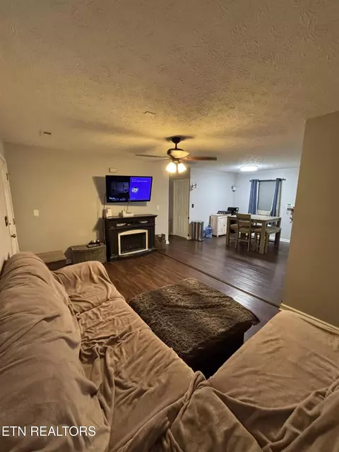 9851 Heiskell Rd, Heiskell, TN 37754 photo 5