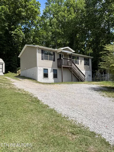 9851 Heiskell Rd, Heiskell, TN 37754