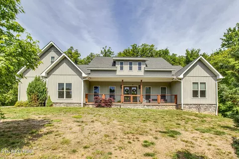 752 Old Johnston Valley Rd, Kingston, TN 37763