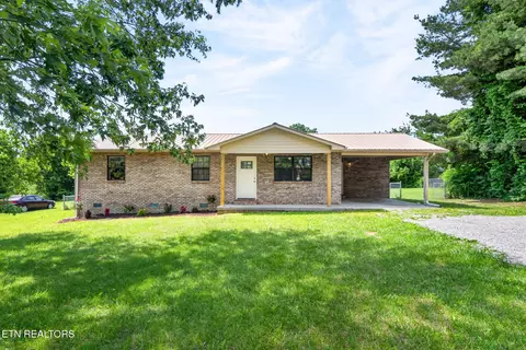 274 Whittenburg Rd, Crossville, TN 38571